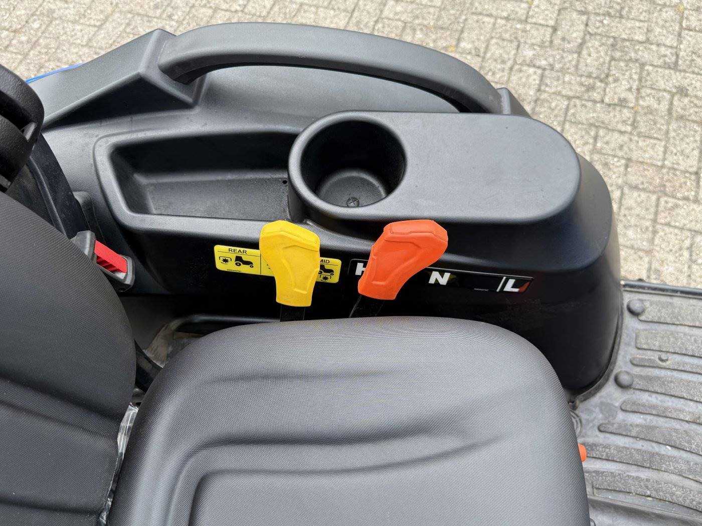 Solis Kompakttraktor 26 HST Vorführer mit Galaxy Pro Bereifung -sofort verfügbar
