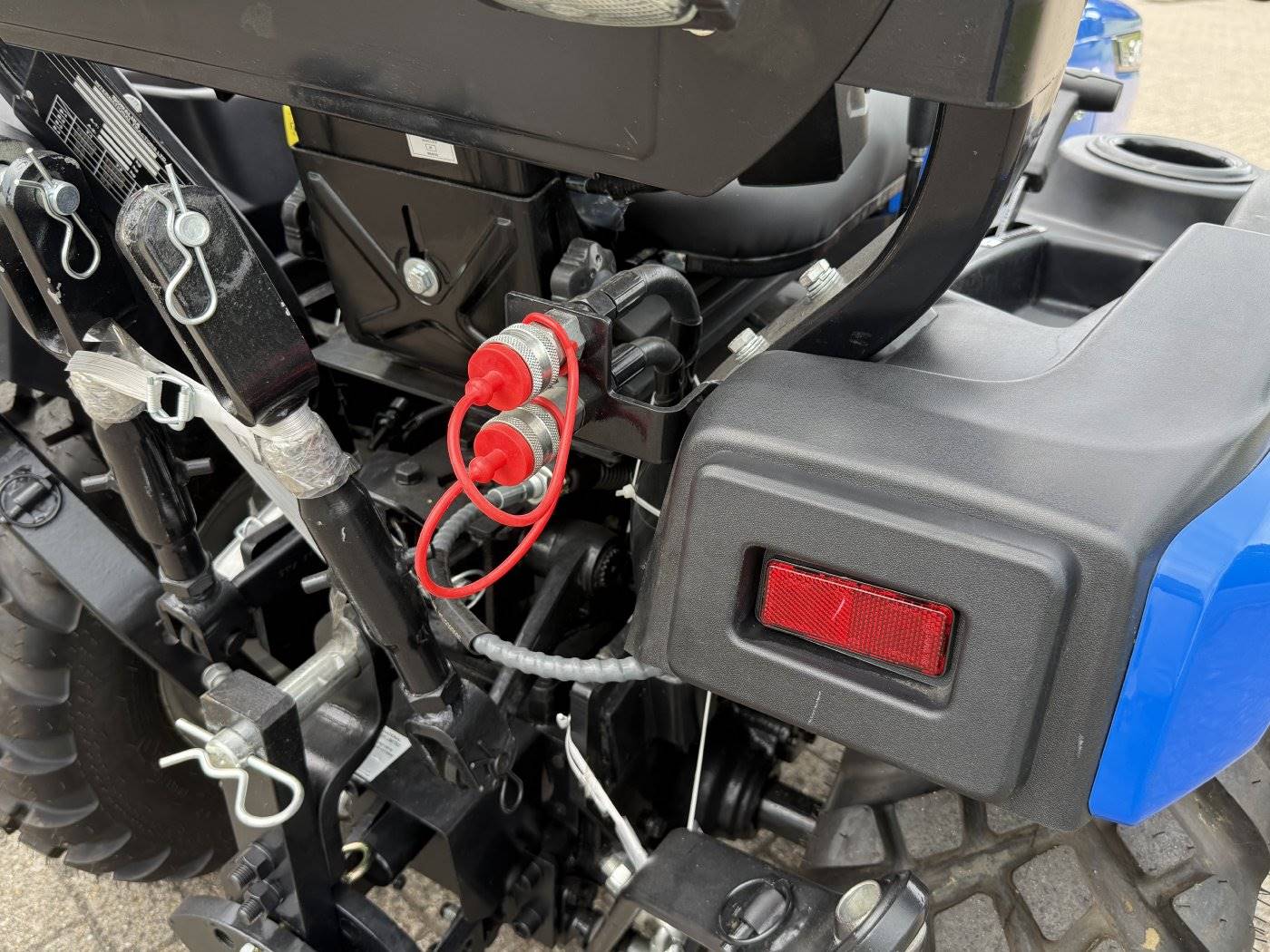 Solis Kompakttraktor 26 HST Vorführer mit Galaxy Pro Bereifung -sofort verfügbar