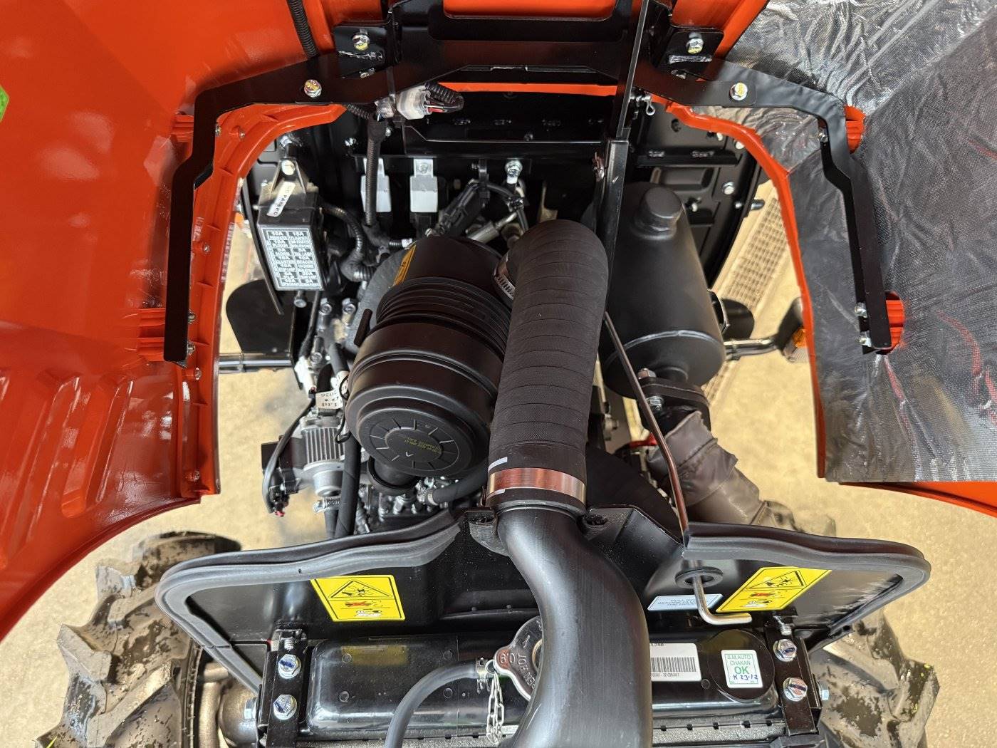 Tafe Allrad-Universalschlepper 6020M Grundmaschine ohne Bereifung - mit hydr. Lenkung